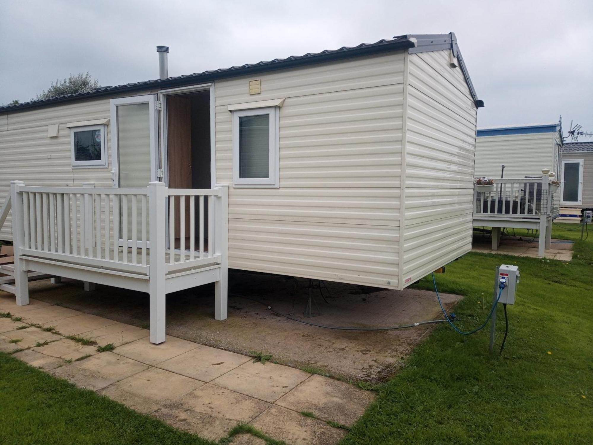 Caravan Delta 2 Bedroom In Рил Екстериор снимка